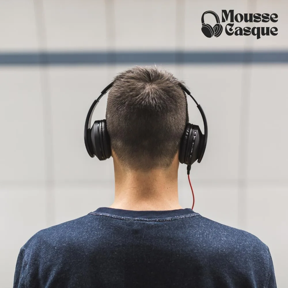 Guide complet pour remplacer mousses casque audio avec outils et coussinets neufs
